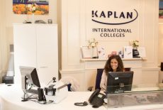 Kaplan International London Covent Garden, Sprachschule, Sprachreise Großbritannien, Sprachkurs UK, Rezeption
