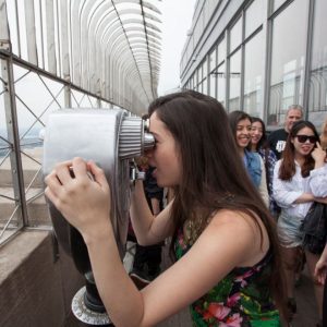 Sprachschule New York Kaplan International USA Aktivitätenprogramm Aussichtsplattform Empire State Building